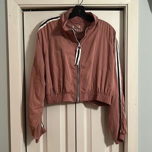 Wind breaker